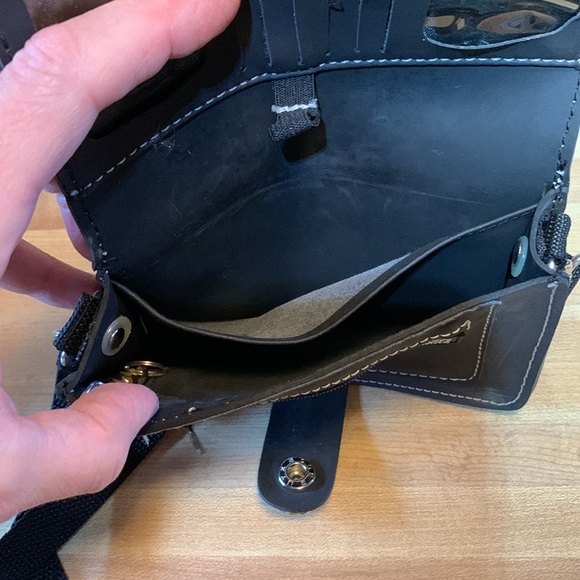 Littlearth Fold Over Purse Crossbody bag made from recycled material - Picture 6 of 10